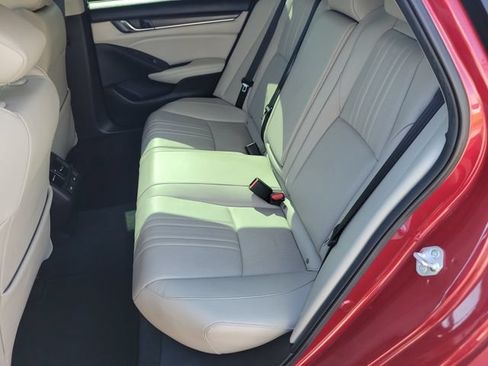 Used 2021 Honda Accord Touring image 26