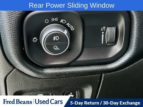 Used 2022 RAM 1500 Big Horn AWD/4WD image 15