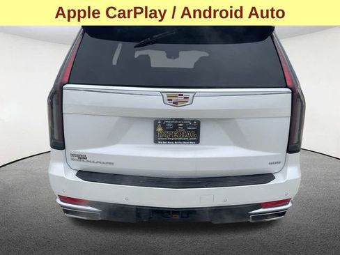Used 2023 Cadillac Escalade Premium Luxury image 12