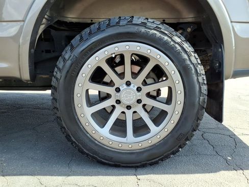 Used 2018 Ford F150 Lariat w/ Equipment Group 502A Luxury image 23