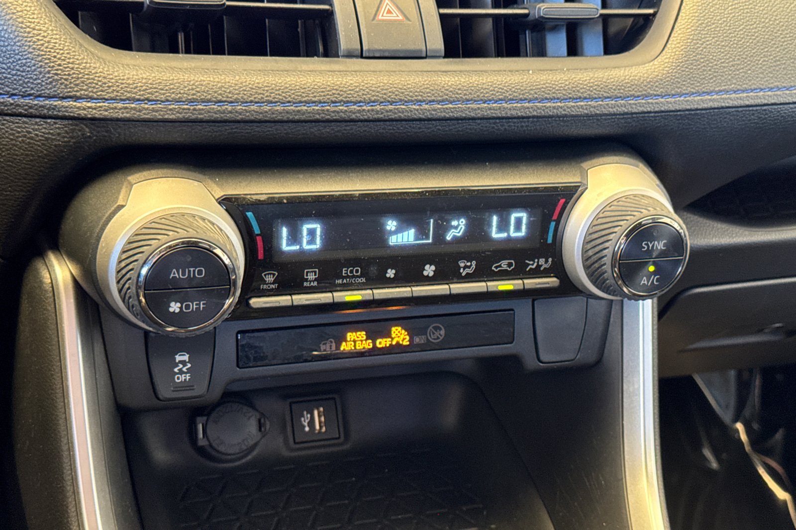 Certified 2024 Toyota RAV4 SE AWD/4WD image 25