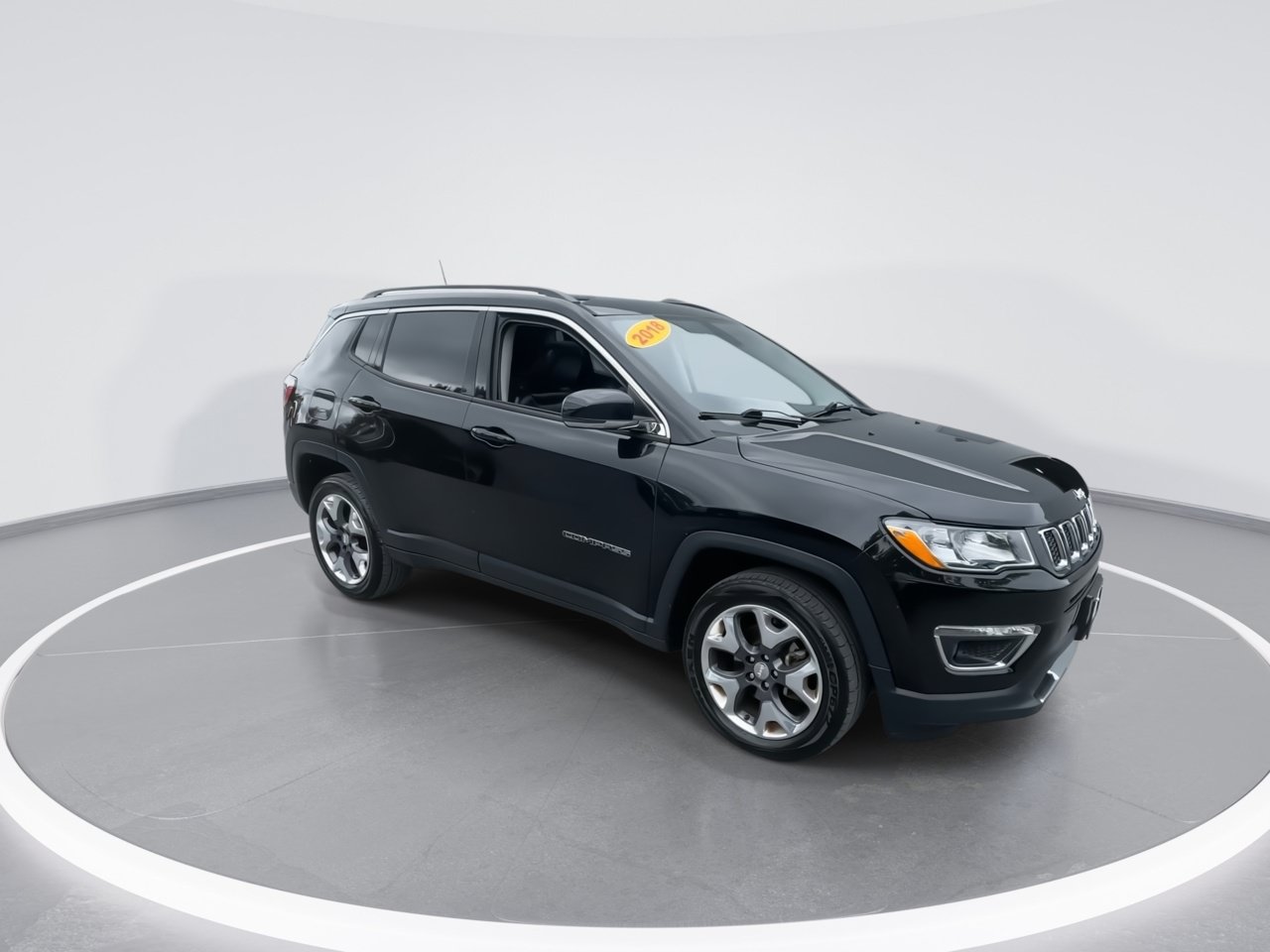 Used 2018 Jeep Compass Limited w/ Navigation Group AWD/4WD image 25