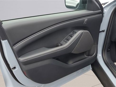 New 2025 Ford Mustang Mach-E Select image 15