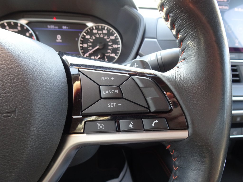 Used 2024 Nissan Altima 2.5 SR AWD/4WD image 25