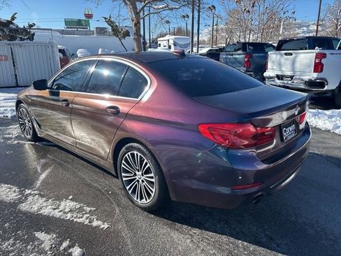 Used 2020 BMW 530e w/ Convenience Package image 6