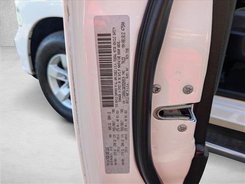 Used 2019 RAM 1500 Express image 25