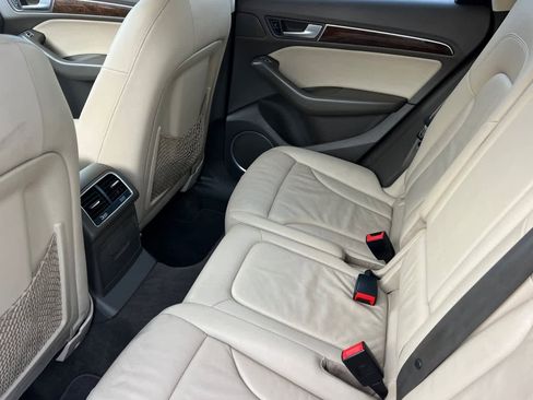 Used 2017 Audi Q5 2.0T Premium Plus w/ Technology Package image 5