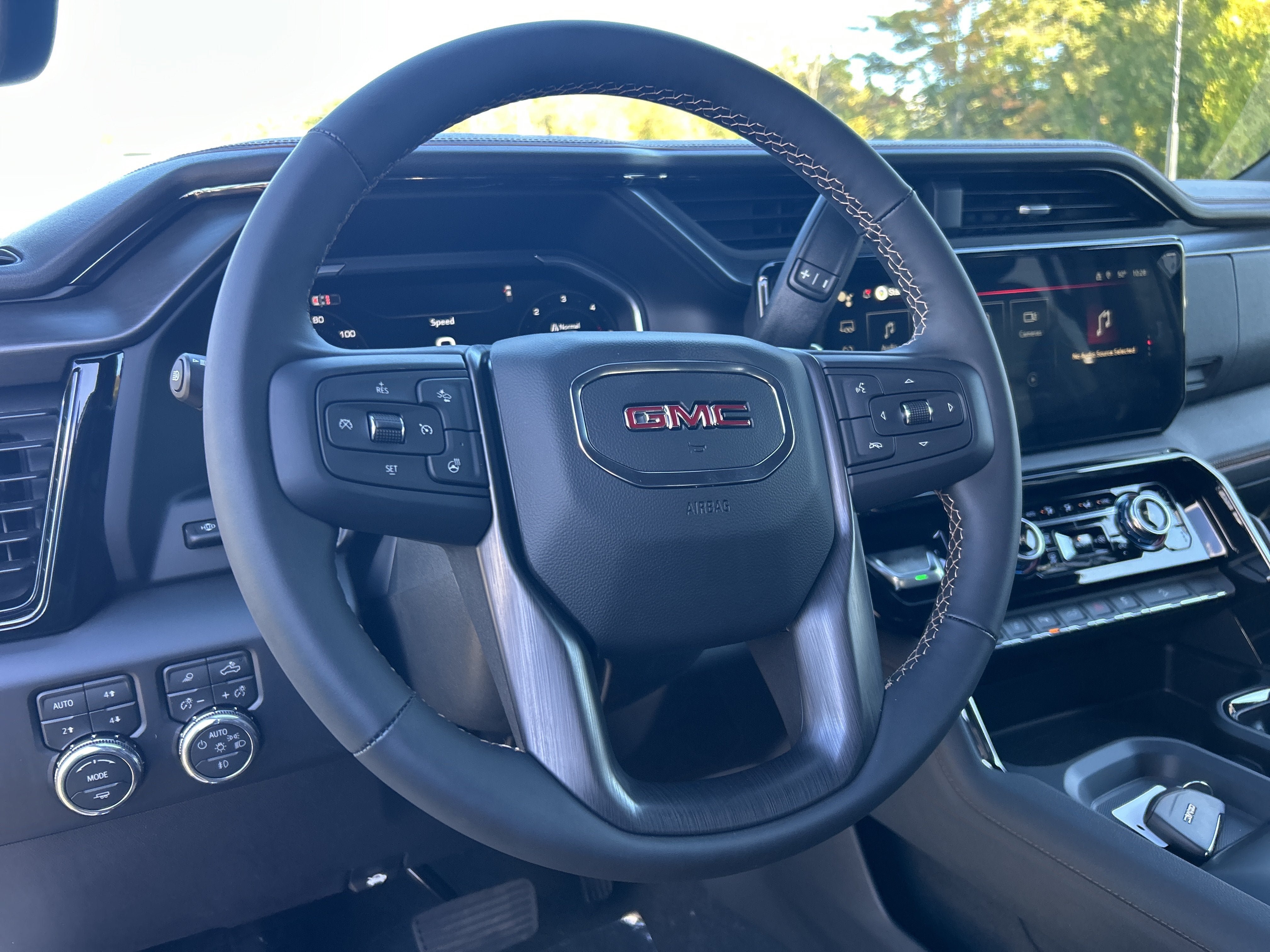 New 2026 GMC Sierra 3500 AT4 w/ AT4 Premium Plus Package AWD/4WD image 32