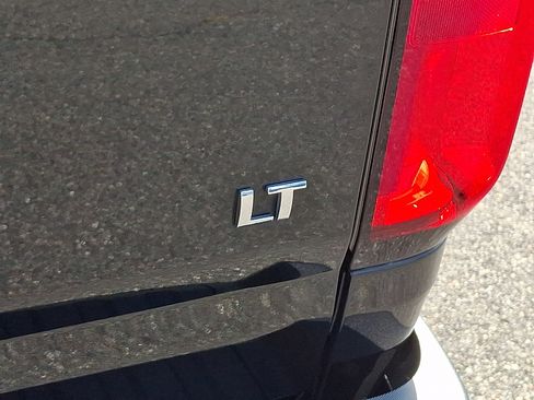 Used 2016 Chevrolet Colorado LT w/ LT Convenience Package AWD/4WD image 27
