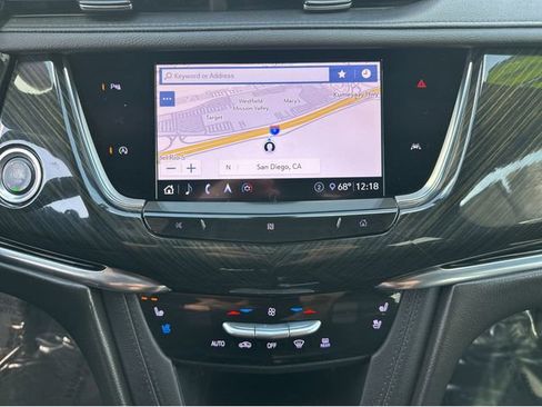 Used 2020 Cadillac XT6 Premium Luxury image 20