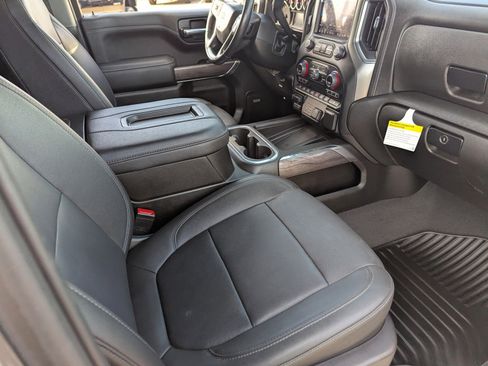 Certified 2022 Chevrolet Silverado 1500 LTZ w/ LTZ Premium Package image 13