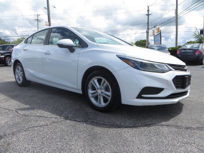Used 2017 Chevrolet Cruze LT
