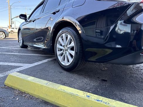 Used 2020 Toyota Camry LE w/ Carpet Mat Package image 6