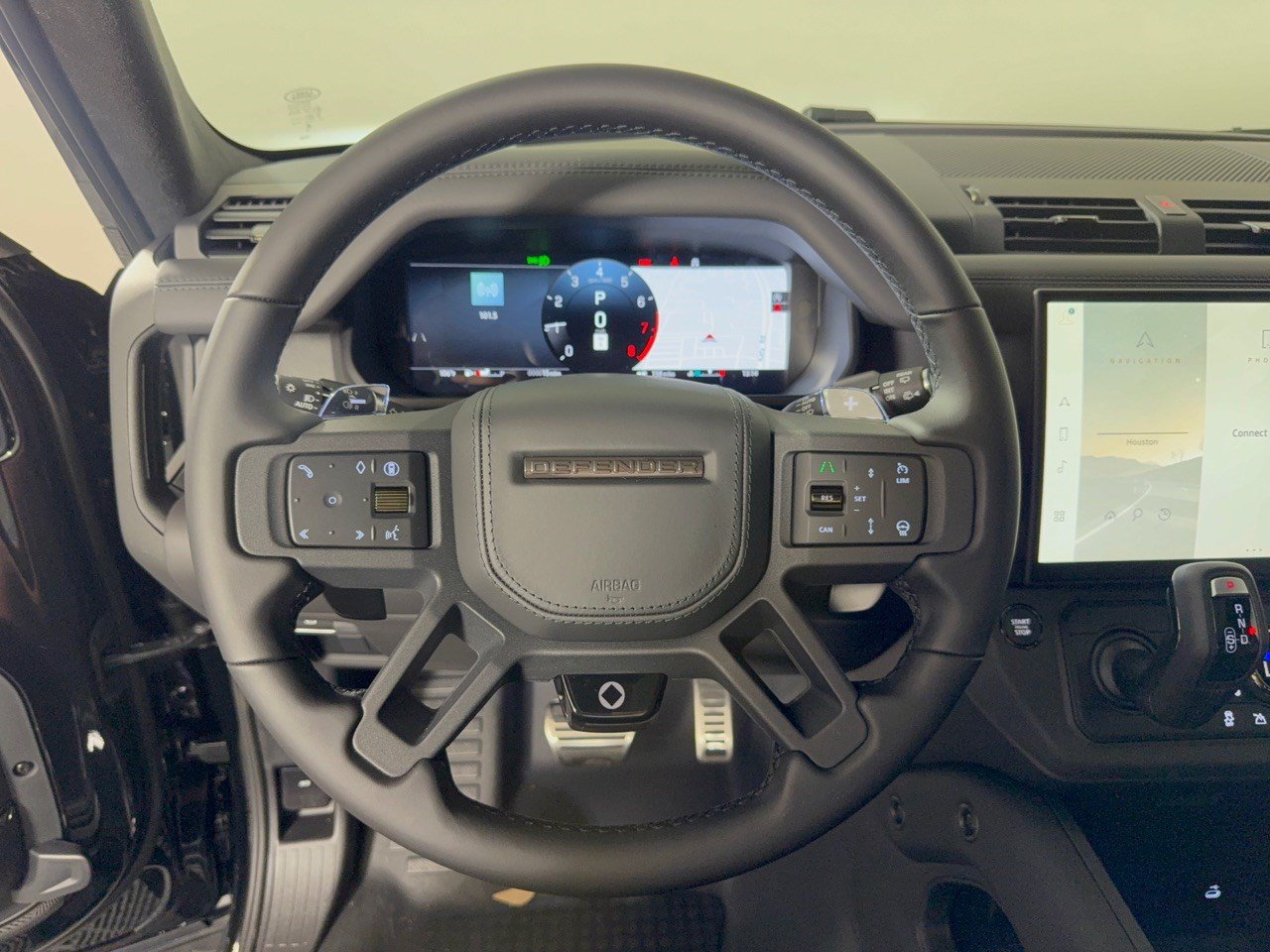 New 2026 Land Rover Defender 110 OCTA AWD/4WD image 10