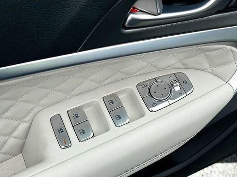 Certified 2025 Genesis G70 3.3T Advanced w/ Sport Prestige Package image 20