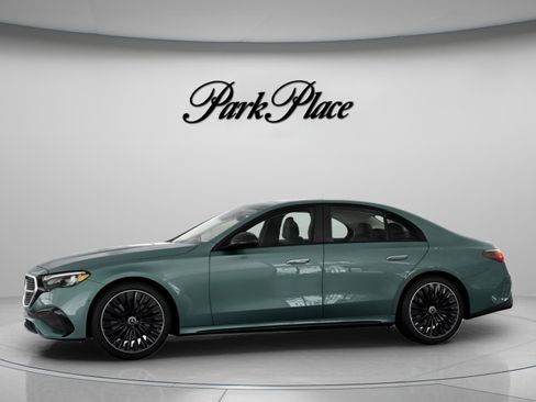 New 2026 Mercedes-Benz E 350 Sedan image 4