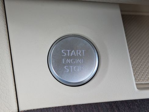 Used 2024 Audi Q5 2.0T Premium image 32