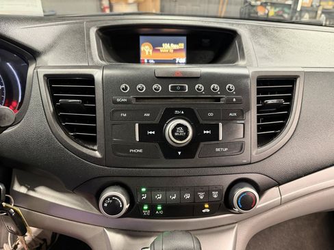 Used 2014 Honda CR-V LX image 14