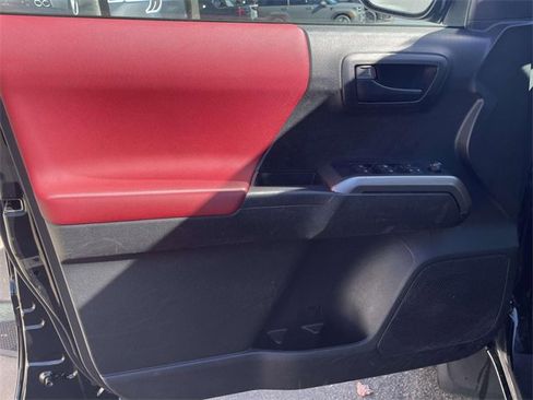 Used 2022 Toyota Tacoma SR5 image 16