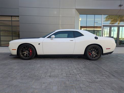 Used 2015 Dodge Challenger SRT Hellcat image 7