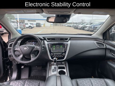 Used 2019 Nissan Murano Platinum image 12