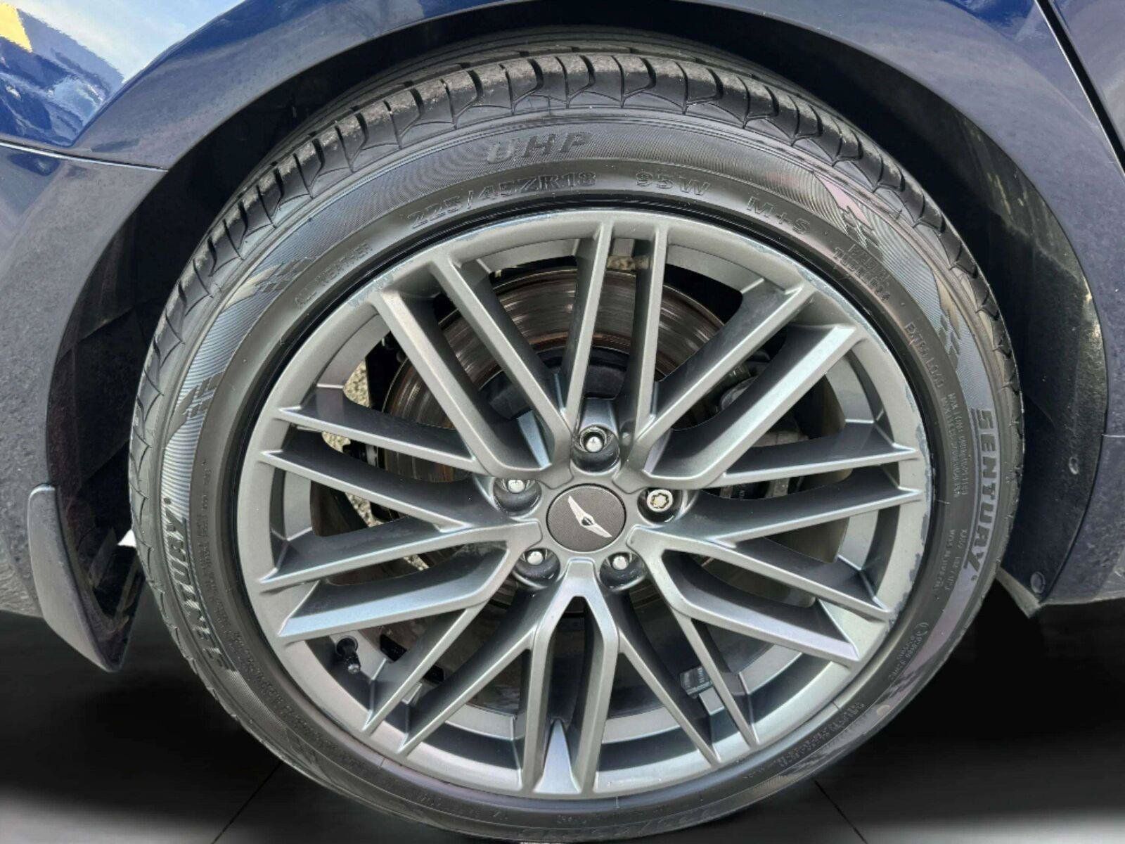 Used 2019 Genesis G70 2.0T Advanced w/ Elite Package RWD image 42