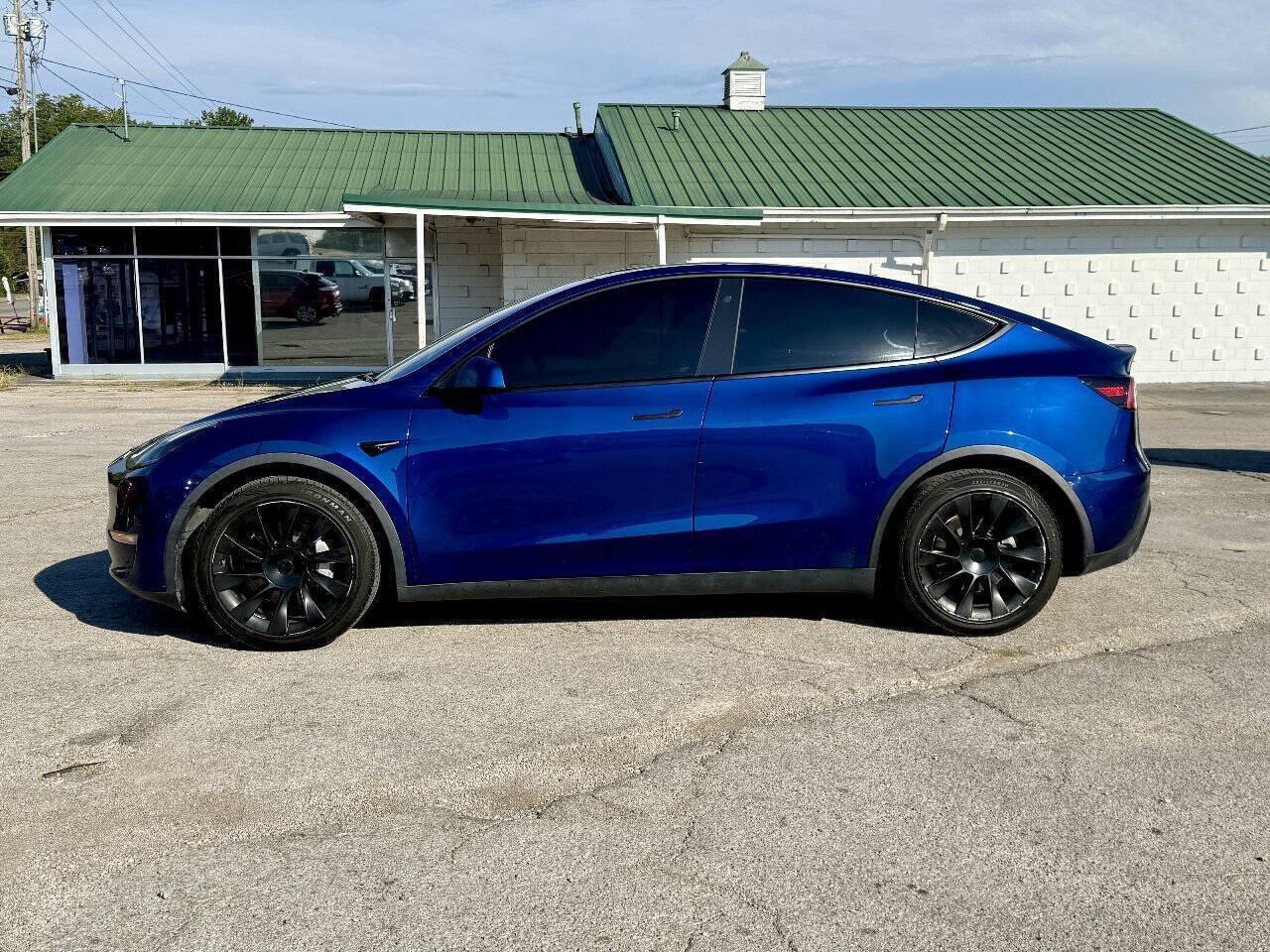 Used 2020 Tesla Model Y Long Range AWD/4WD image 3