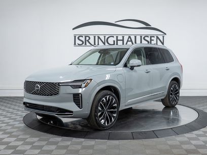 New 2026 Volvo XC90 T8 Ultra w/ Protection Package Premier