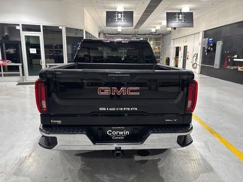 Used 2025 GMC Sierra 1500 SLT AWD/4WD image 8