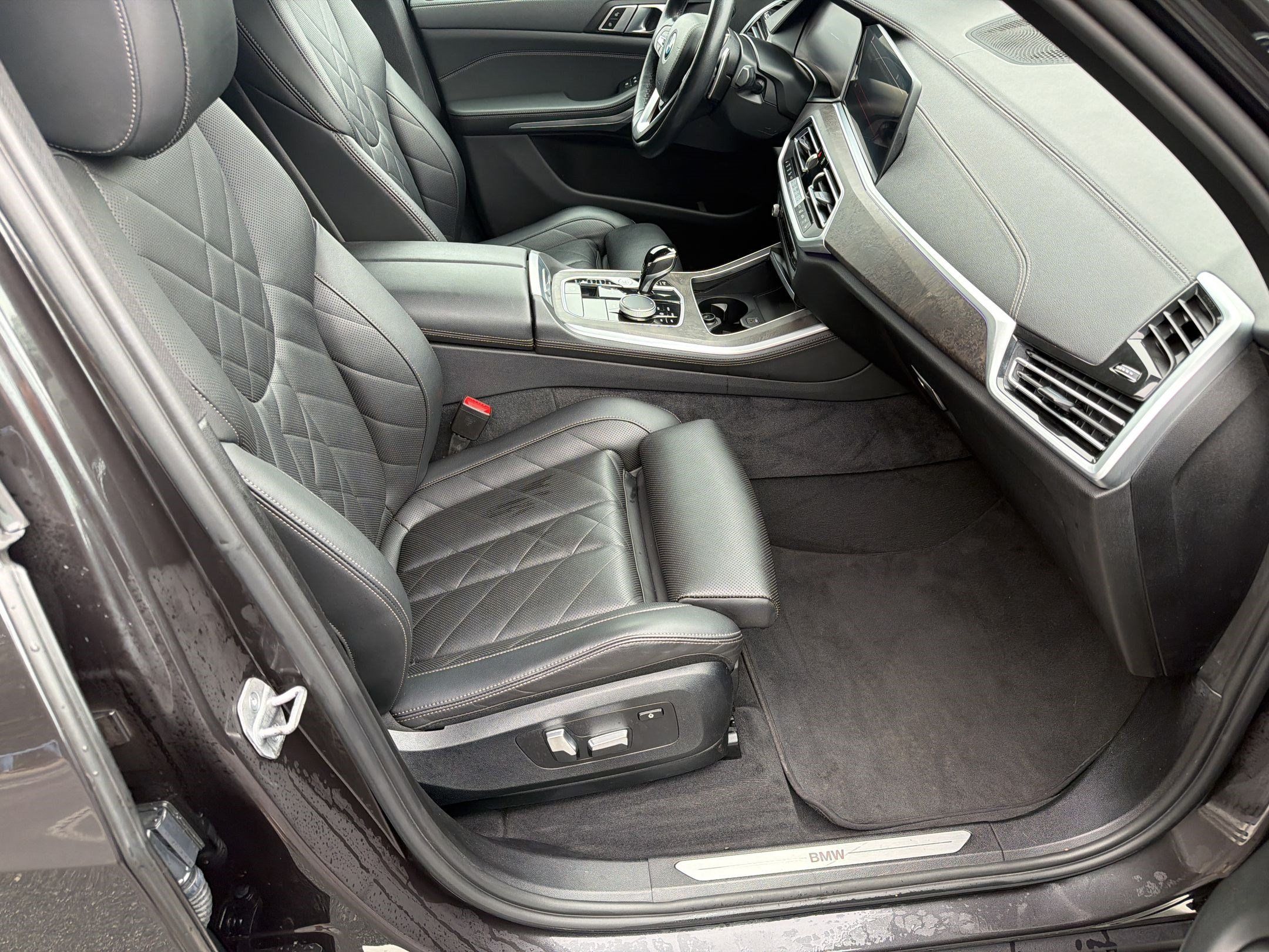Used 2023 BMW X5 xDrive40i w/ Premium Package AWD/4WD image 25