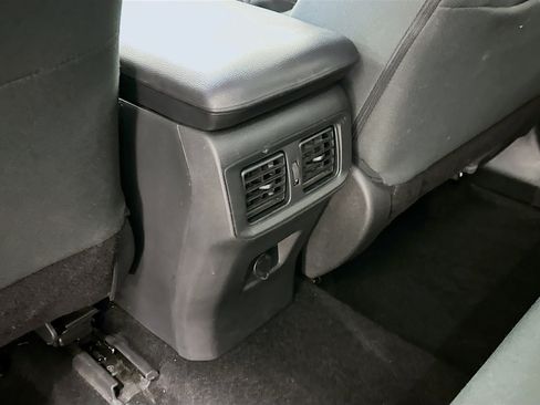 Used 2024 Toyota RAV4 LE image 28