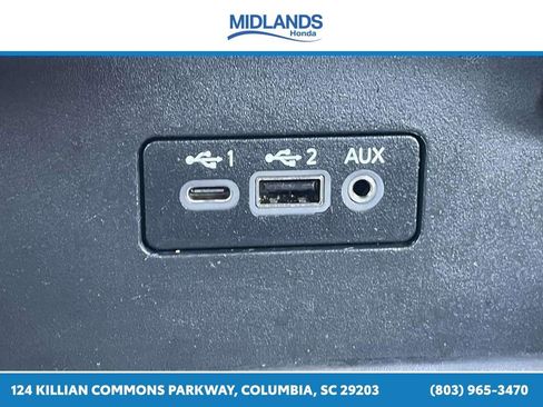 Used 2025 Nissan Altima 2.5 SV FWD image 27