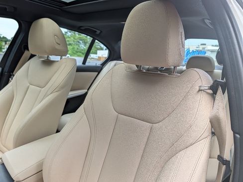Used 2020 BMW 330i xDrive Sedan w/ Driving Assistance Package AWD/4WD image 15