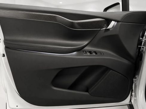 Used 2019 Tesla Model X Performance AWD/4WD image 12