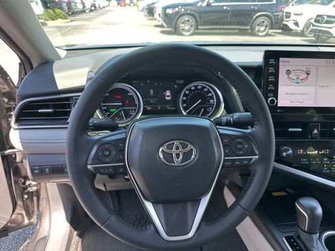 Used 2023 Toyota Camry XLE FWD image 13