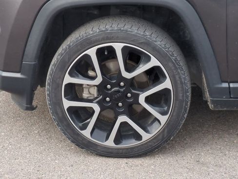 Used 2018 Jeep Compass Limited w/ Navigation Group image 13