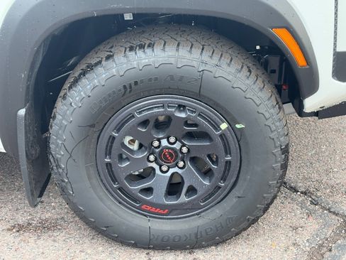 New 2026 Nissan Frontier PRO-4X w/ Pro-4x Convenience Package image 10
