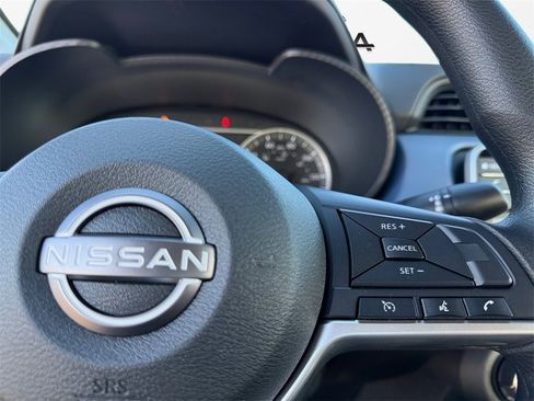New 2025 Nissan Versa SV w/ Trunk Package image 26