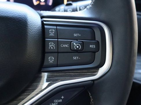 Used 2022 Jeep Wagoneer Series II image 25