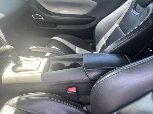 Used 2010 Chevrolet Camaro SS w/ RS Package image 15