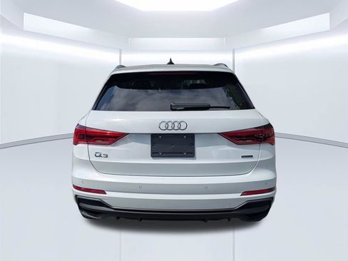 Used 2023 Audi Q3 2.0T Premium Plus w/ Premium Plus Package AWD/4WD image 4