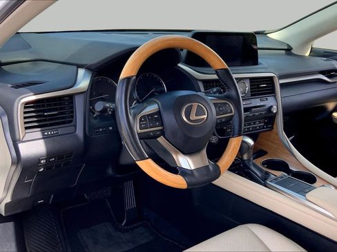 Used 2021 Lexus RX 350L FWD w/ Premium Package image 17