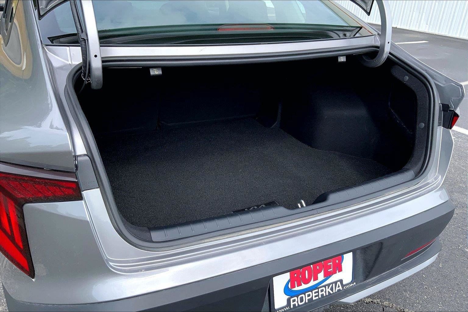 Used 2025 Kia K4 EX FWD image 25
