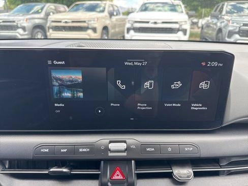 Used 2025 Kia K4 FWD image 21