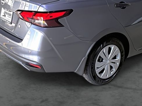 Used 2025 Nissan Versa S w/ Trunk Package image 12