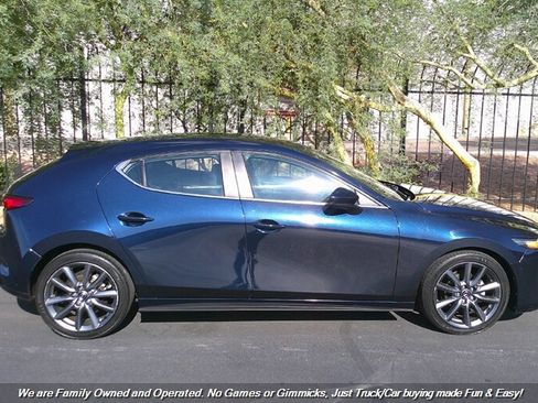 Used 2021 MAZDA MAZDA3 s image 5