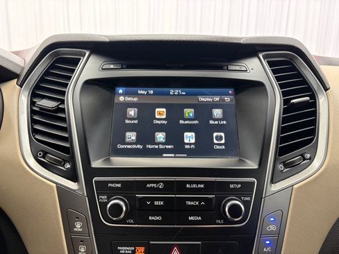 Used 2017 Hyundai Santa Fe Sport AWD/4WD image 29