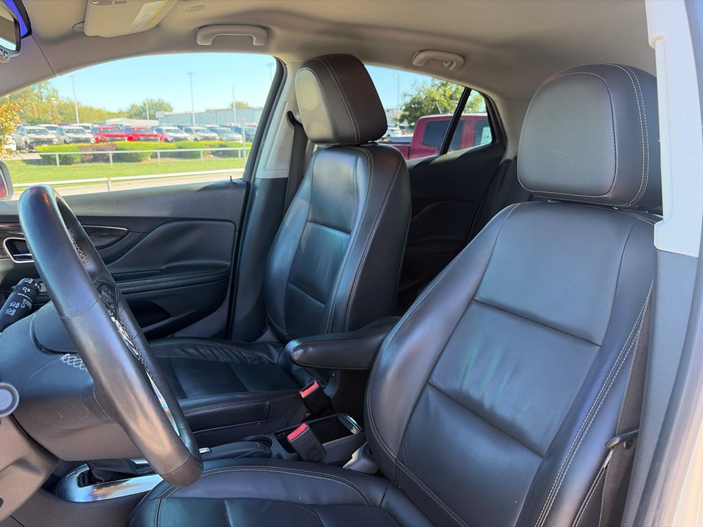 Used 2015 Buick Encore Leather AWD/4WD image 40
