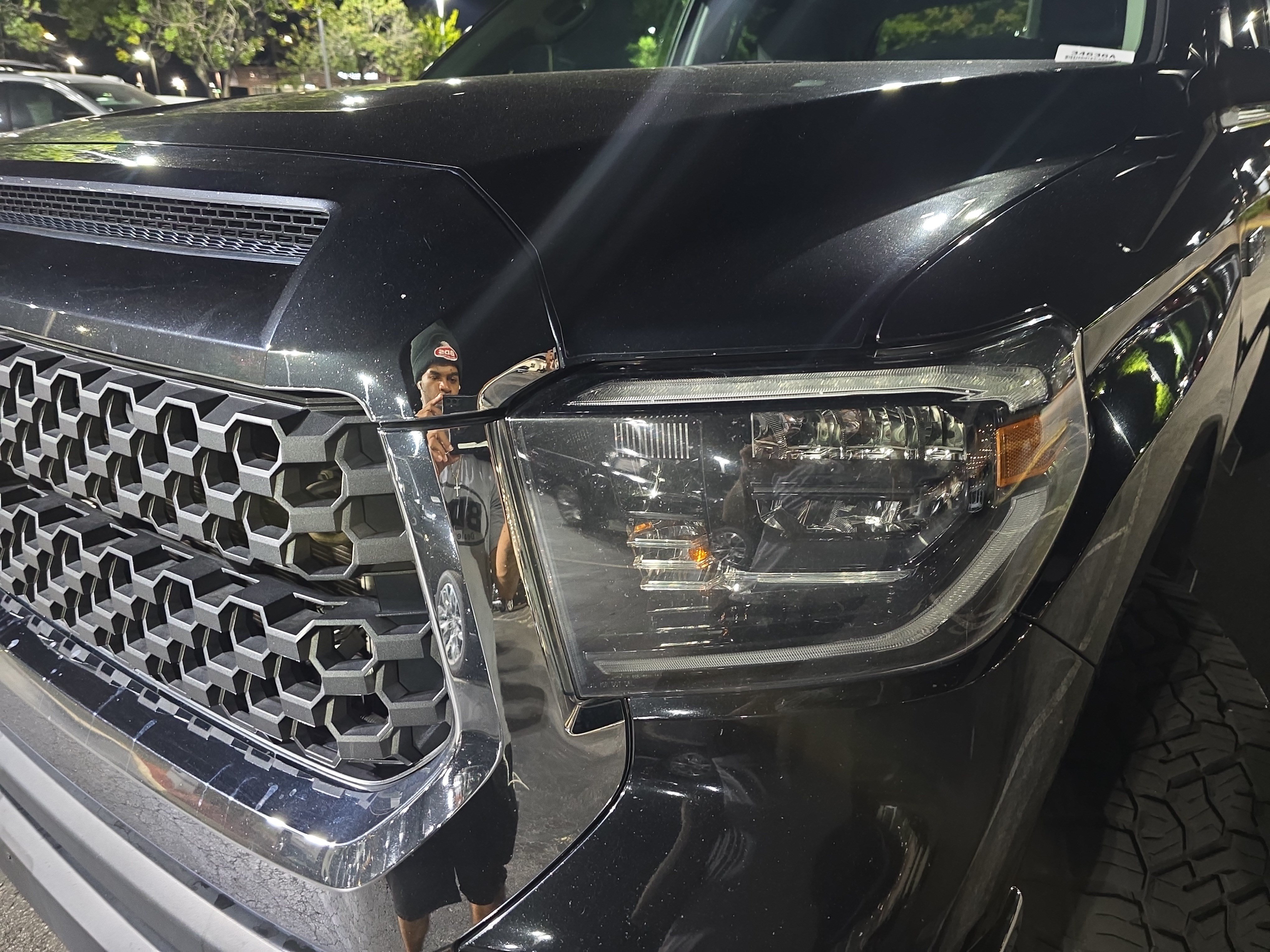 Used 2020 Toyota Tundra SR5 w/ TRD Off-Road Plus Package AWD/4WD image 30