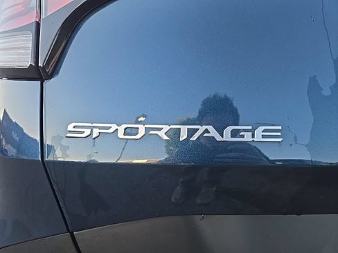 Certified 2024 Kia Sportage X-Line AWD/4WD image 6